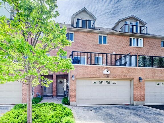 3rd image of 35 Grosvenor Ln