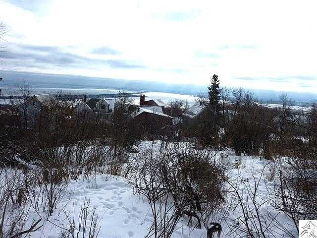 1st image of 8xx W 5th St