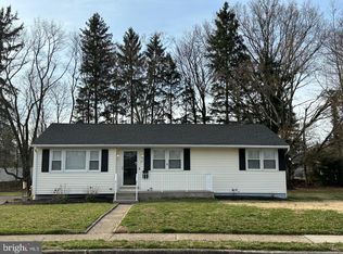 21 Holt Cir, Hamilton, NJ 08619