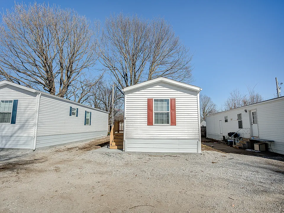 205 N North St #9