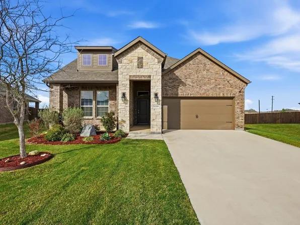 11249 Canyon Mine Dr, Aubrey, TX 76227