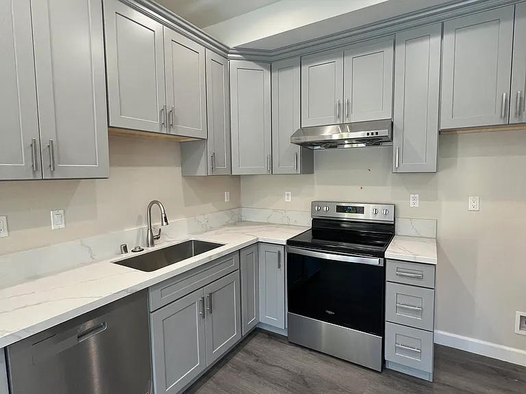 2432 S Primrose Ave #A — Photo 6