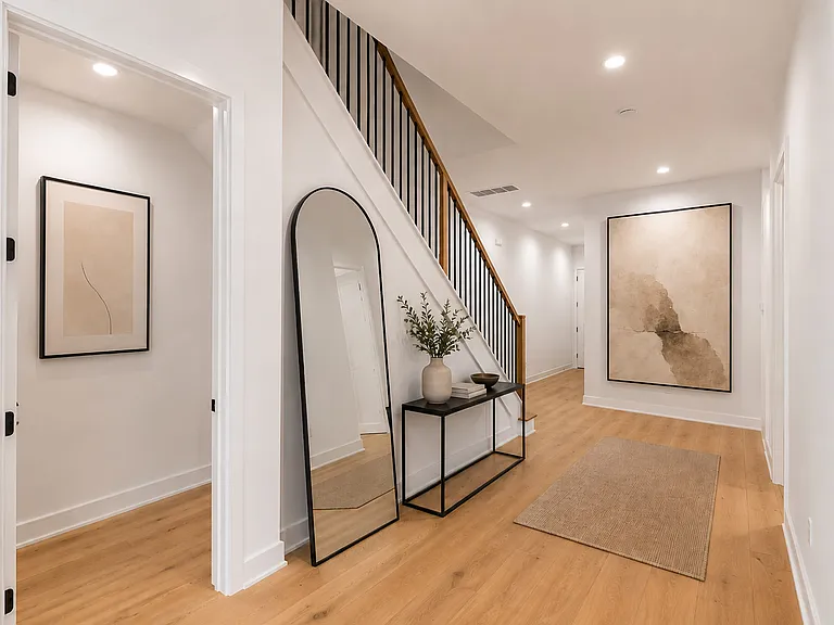1 Feldman Ct — Photo 29