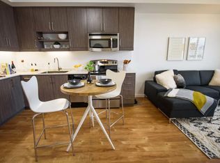 304 NE Multnomah St #2B-2BA-1237SQFT, Portland, OR 97232