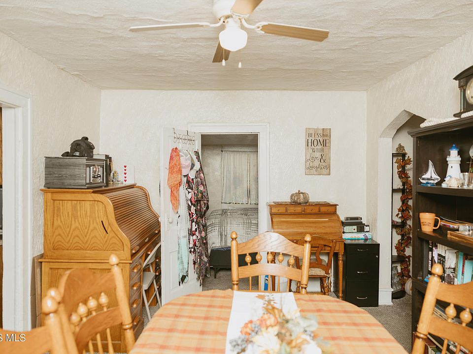 10th image of 1214 Jackson Ave