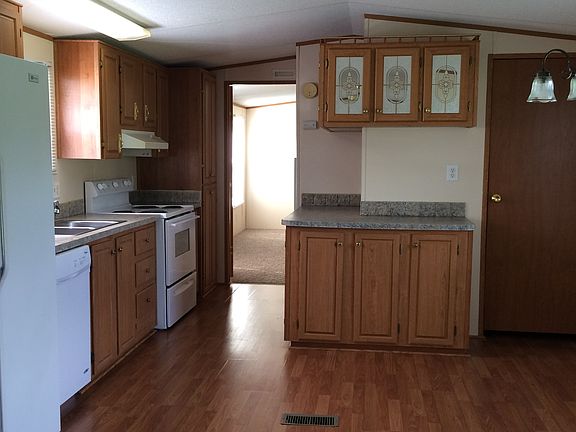Updated Kitchen With New Dishwasher