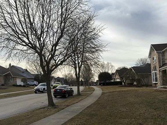 5th image of 18004 Arthur Dr