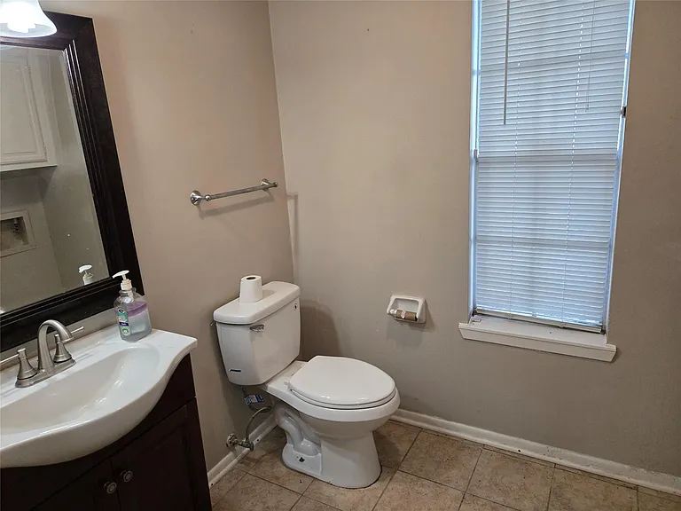 7942 Grow Ln — Photo 6