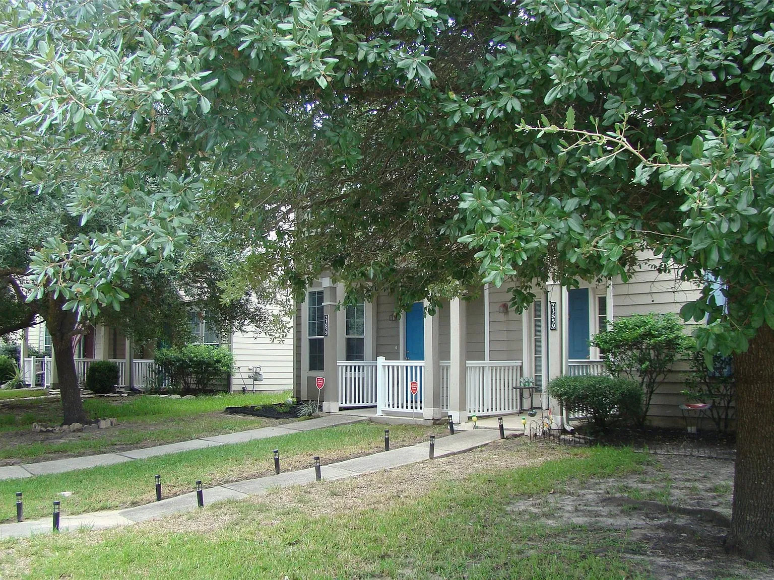 2 bed, 2.5 bath, 1240 sqft, $1,500 — Photo 2