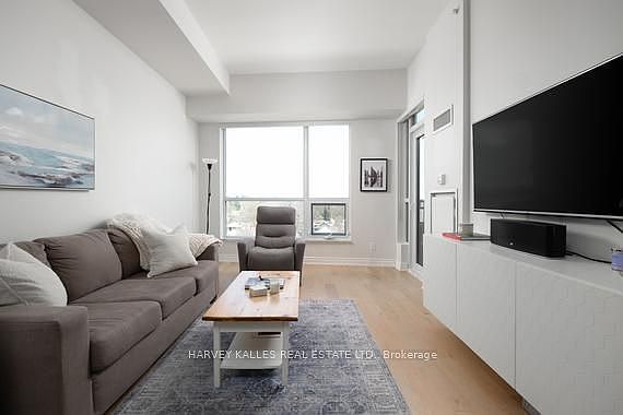 5th image of 23 Glebe Rd W #709