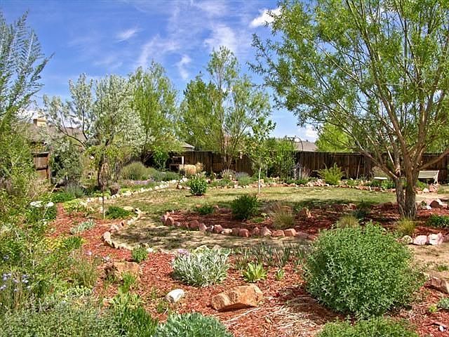 2nd image of 620 Creek Ct