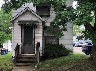 47 S 1st St, Sharpsville, PA 16150