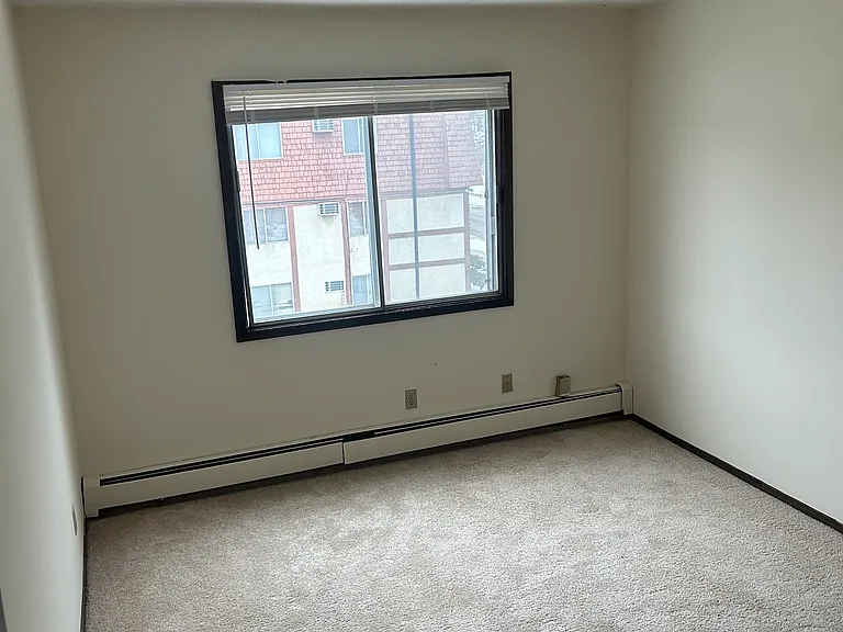 2650 Colfax Ave S #304 — Photo 8