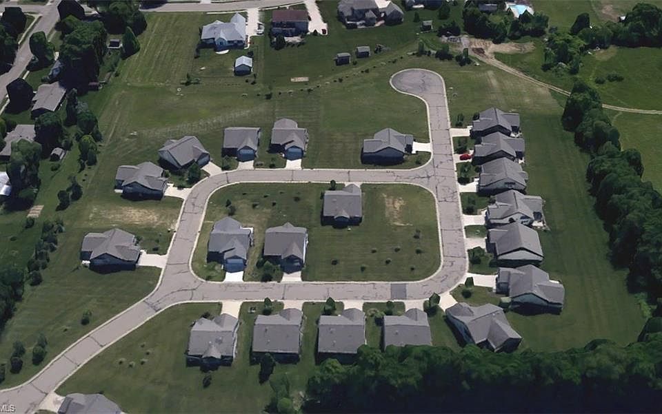 1st image of 1528 Presidents St