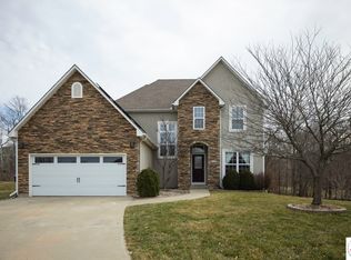 629 Oakmont Dr, Warrensburg, MO 64093
