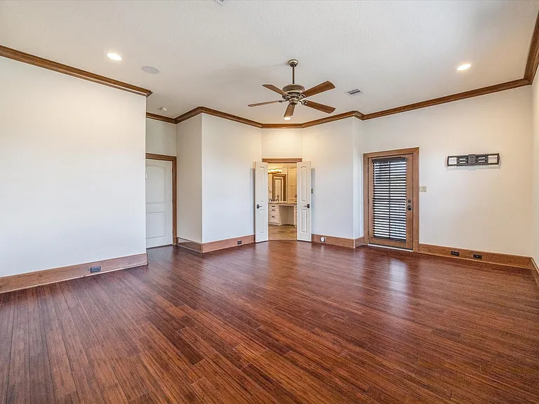3614 Lancashire Ln — Photo 27