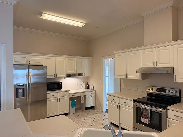 2516 Country Club Dr — Photo 11