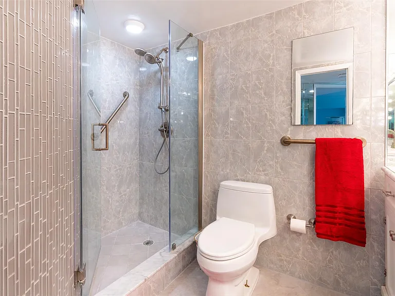 2850 N Palm Aire Dr #601 — Photo 34