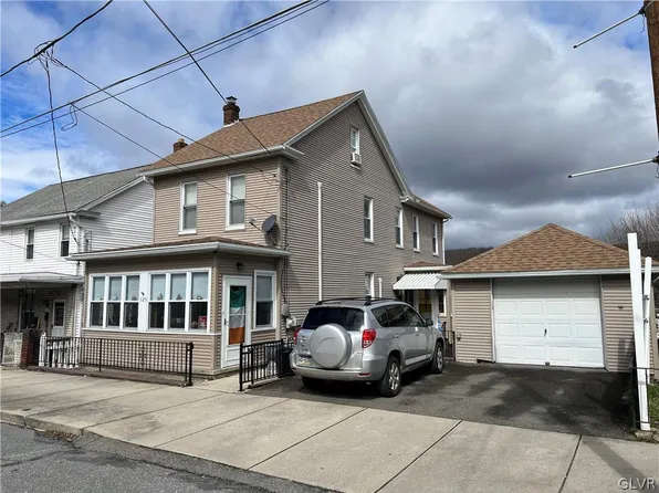 125 E High St, Coaldale, PA 18218