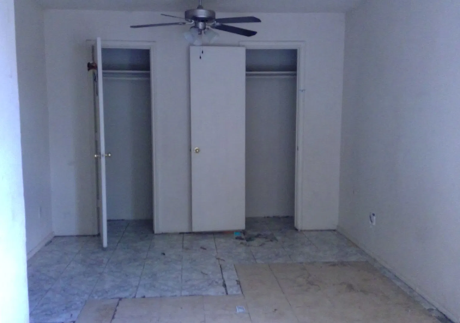 Mov-in Ready — Photo 4