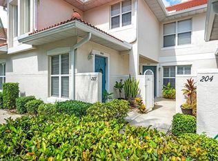 5100 Cedar Springs Dr APT 103, Naples, FL 34110