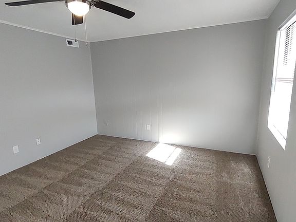 5th image of 100 Westmeadows Dr #101