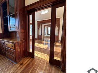 150 Deane St #1, New Bedford, MA 02746