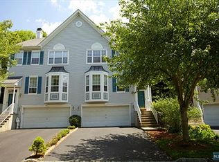 66 Eider Ct, Wayne, NJ 07470