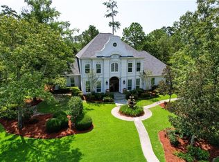 1 Falcon Dr, Mandeville, LA 70471