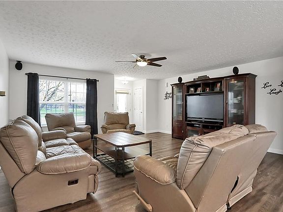 2nd image of 5406 Thompson Park Blvd