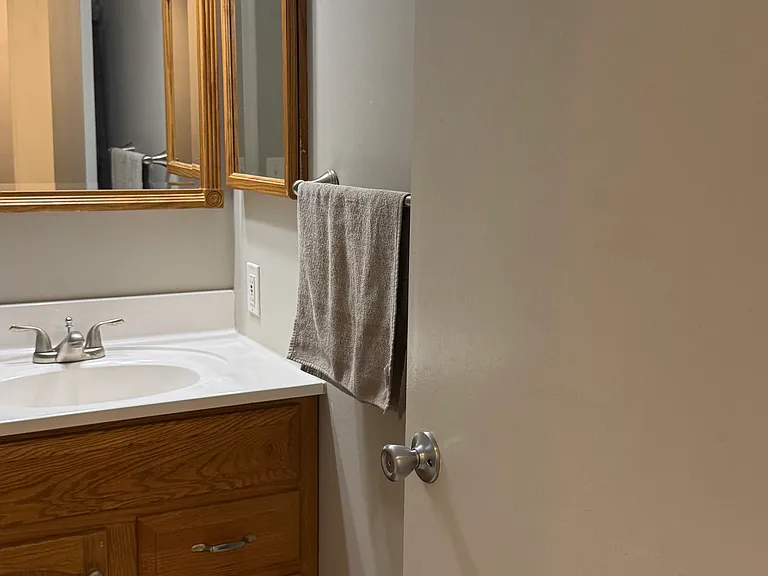 48 Crescent Hills Dr — Photo 6