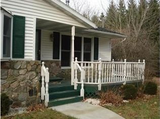 5723 S 64th Ave, New Era, MI 49446