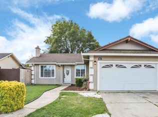 1025 Barrows Dr, Suisun City, CA