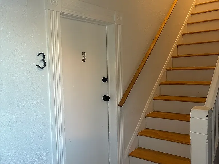 1216 W State St #5 — Photo 5