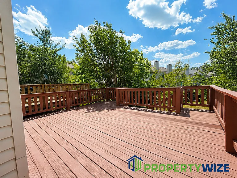 7646 Oldfield Ln — Photo 27