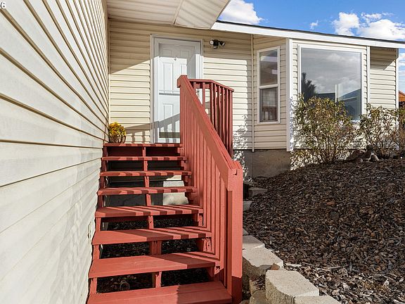 3rd image of 1314 SW 11th Ct