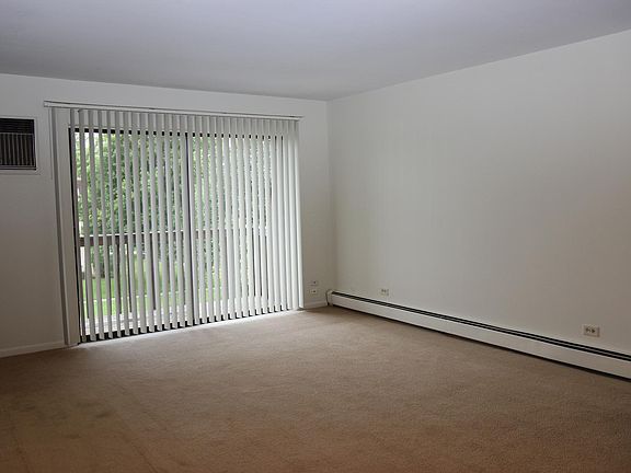 3rd image of 110 Olesen Dr APT 100