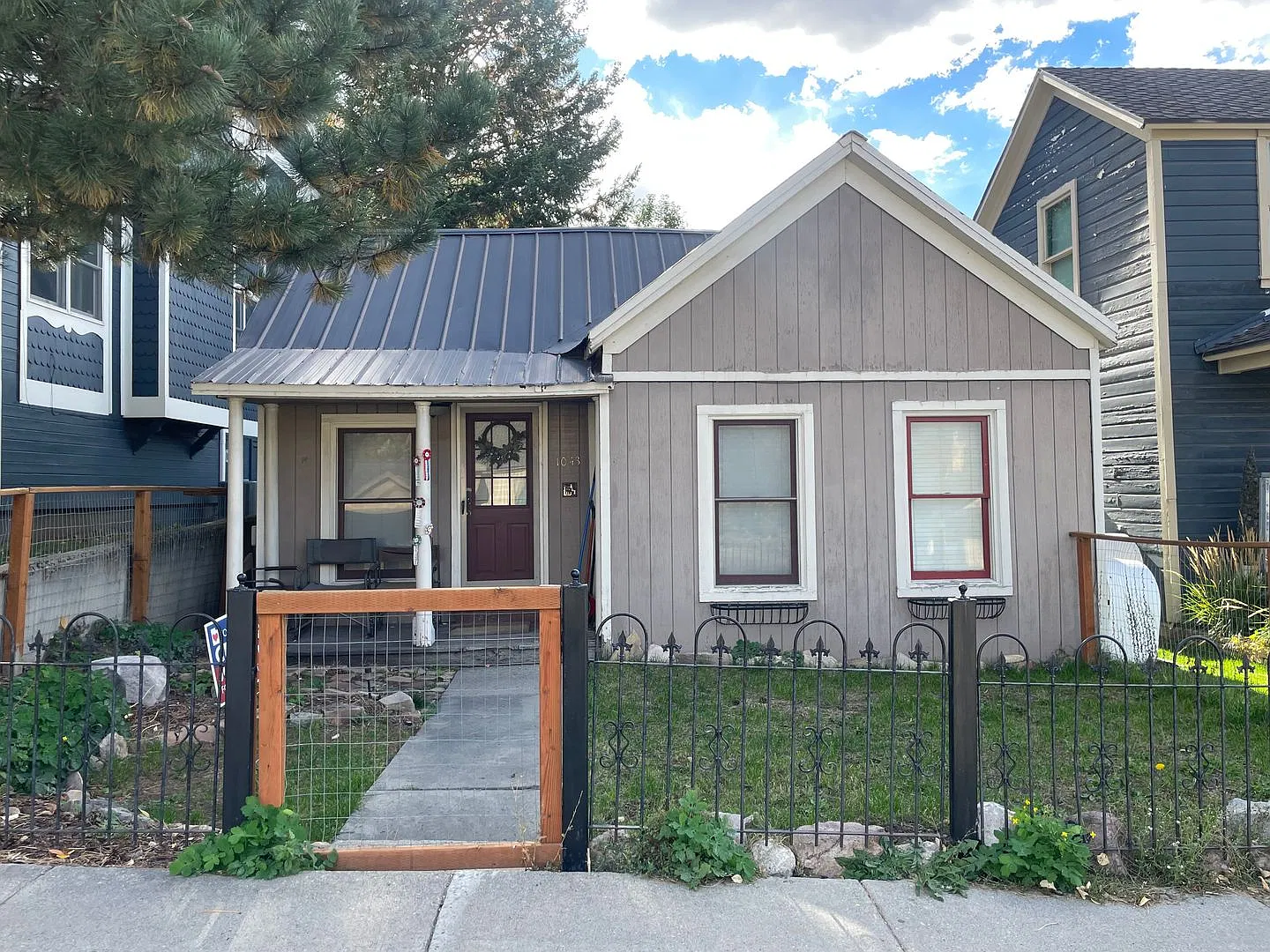 Charming Historic Old Town Home on Park Ave — Photo 1