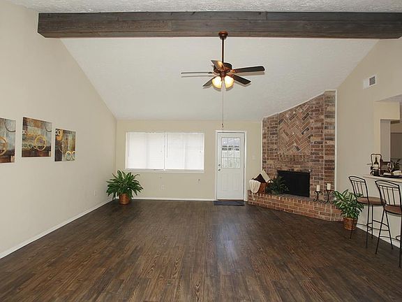 4th image of 8435 Blossom Bell Ln