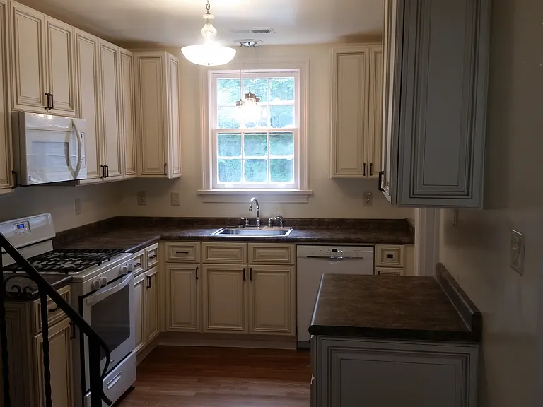 3581 Cowden Ave — Photo 5
