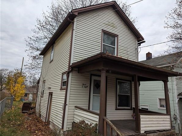 343 4th Ave, Sharon, PA 16146