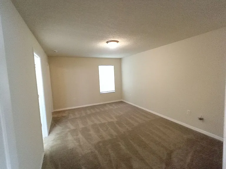 880 E Columbia Ave — Photo 31