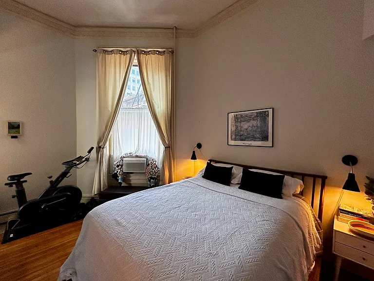 64 Commonwealth Ave #4 — Photo 6
