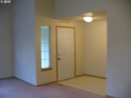 3rd image of 15413 NE 86th St
