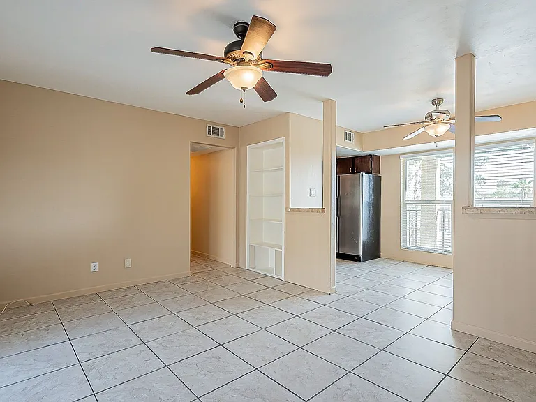 1620 N Wilmot Rd #N200 — Photo 11