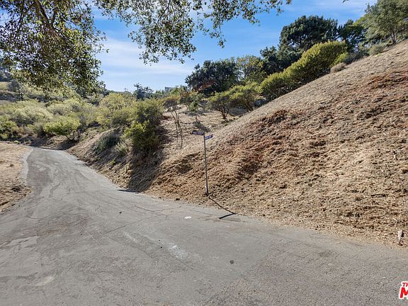 2nd image of 4341 Mar Vista Dr