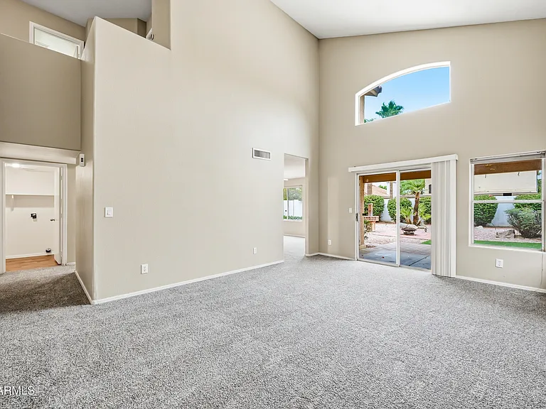1244 E Angela Dr — Photo 11