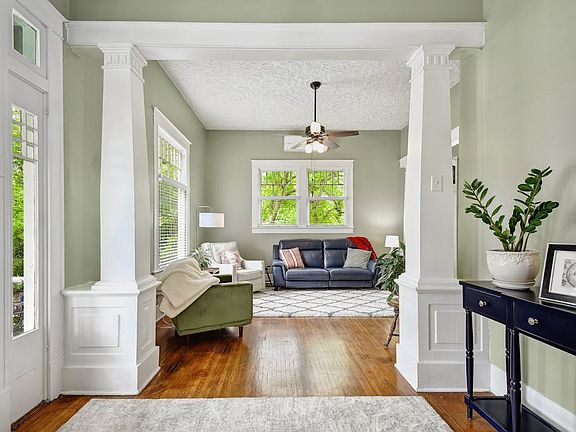 4th image of 293 Post Ave #1