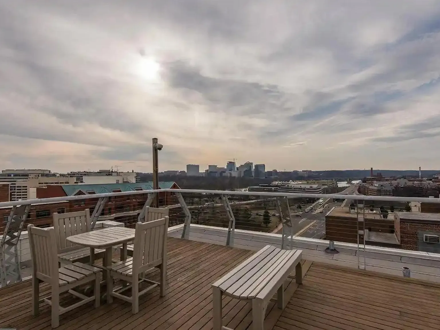 1 bed, 581 sqft, $2,600 — Photo 1