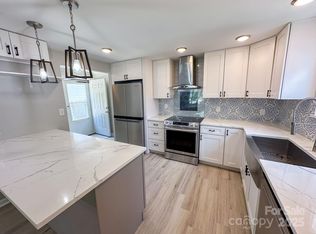 7812 Highbanks Ct, Charlotte, NC 28212